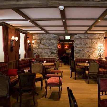 Отель Monte Rosa Boutique