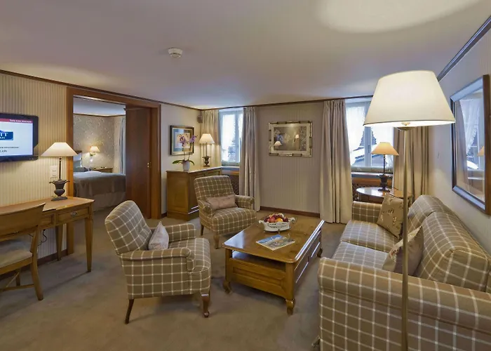 モンテローサ ブティック 4*