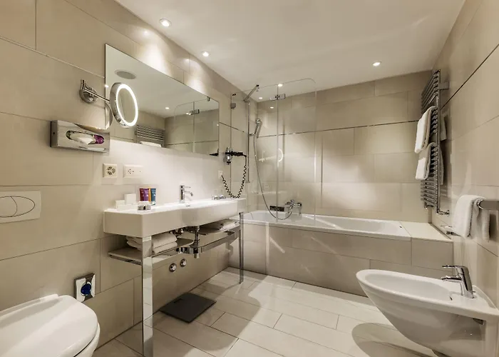 モンテローサ ブティック