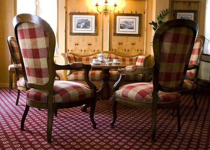 モンテローサ ブティック 4*